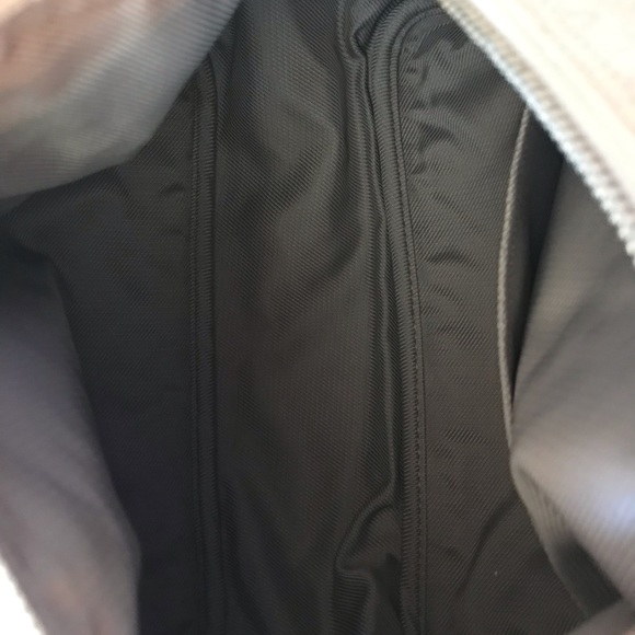 RARE AF Louis Vuitton Comete Bag in Peach Shimmer - LIKE NEW 🤩 Britney Spears - Picture 14 of 15